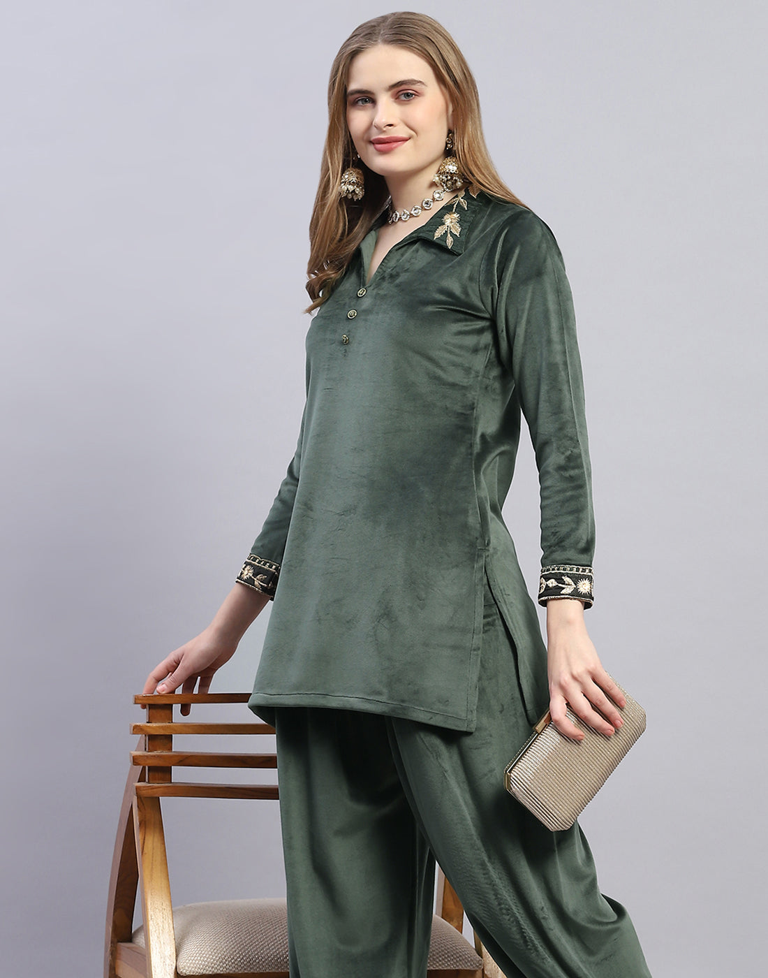Women Green Embroidered Collar Full Sleeve Cords Set