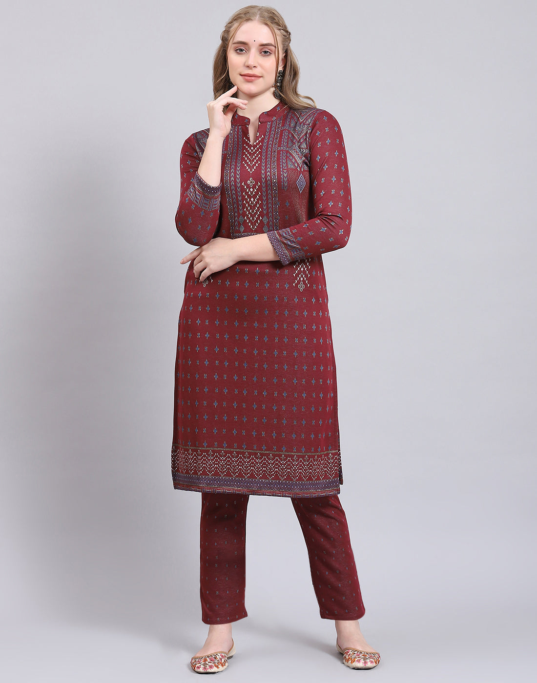 Women Maroon Printed Collar Full Sleeve Kurtis Set