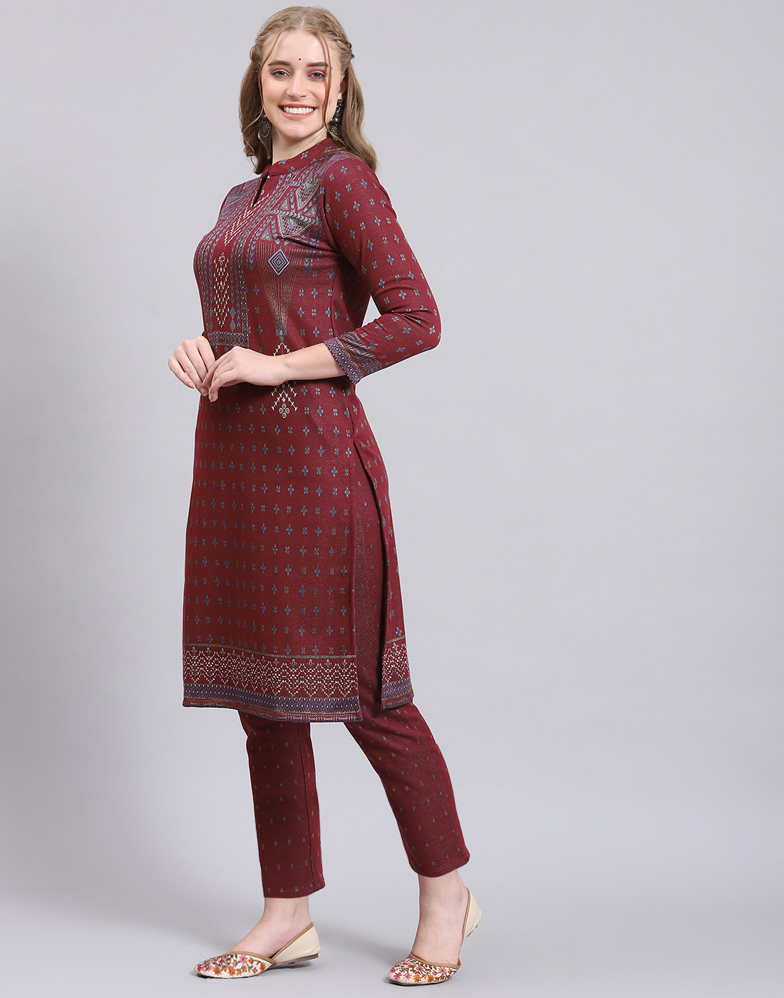 Women Maroon Printed Collar Full Sleeve Kurtis Set