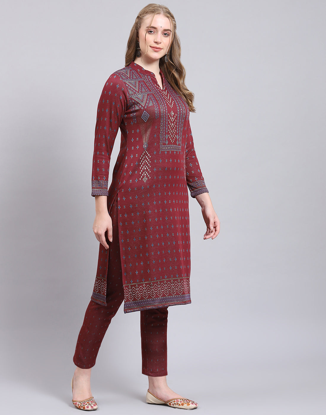 Women Maroon Printed Collar Full Sleeve Kurtis Set