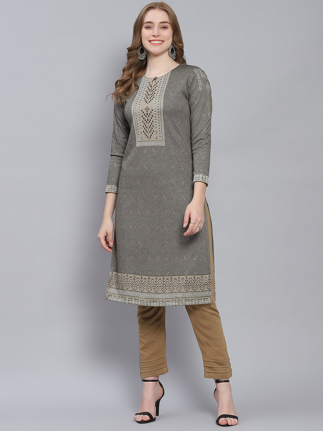 Women Grey Self Design Round Neck Full Sleeve Kurtis