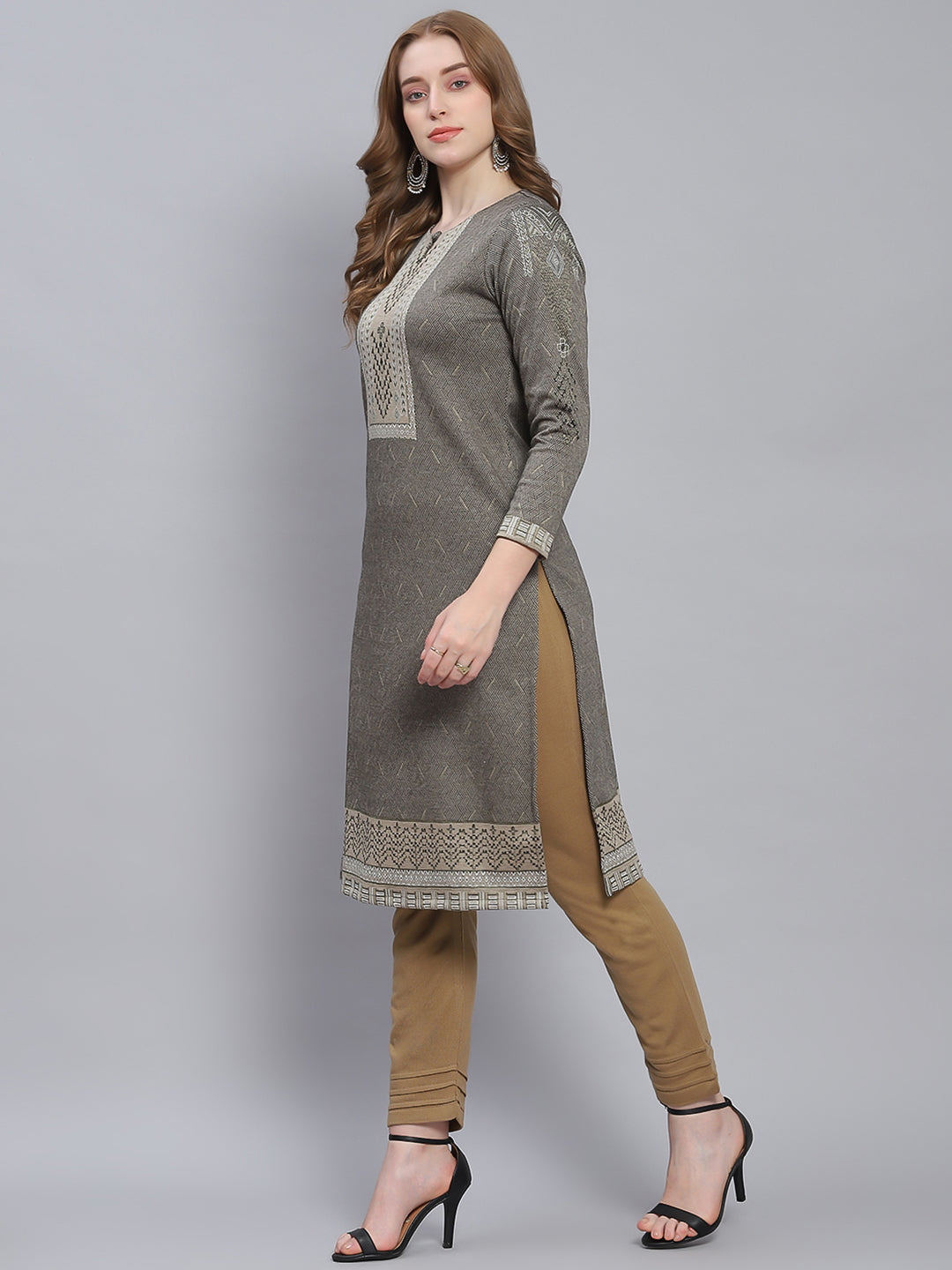 Women Grey Self Design Round Neck Full Sleeve Kurtis