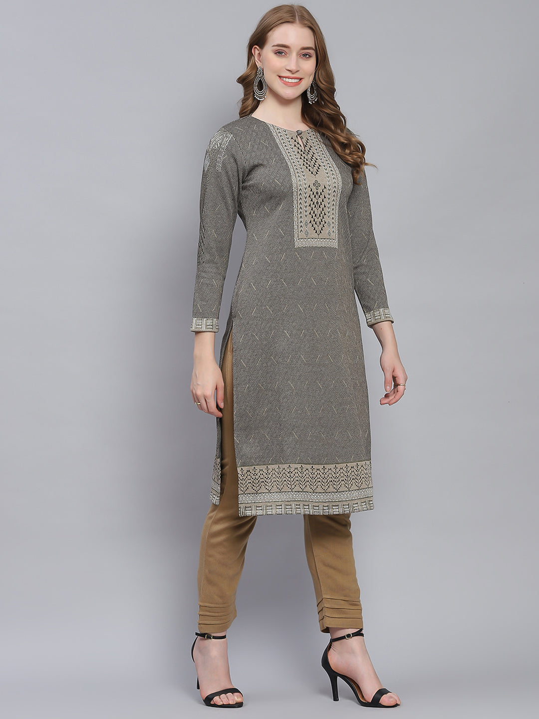 Women Grey Self Design Round Neck Full Sleeve Kurtis