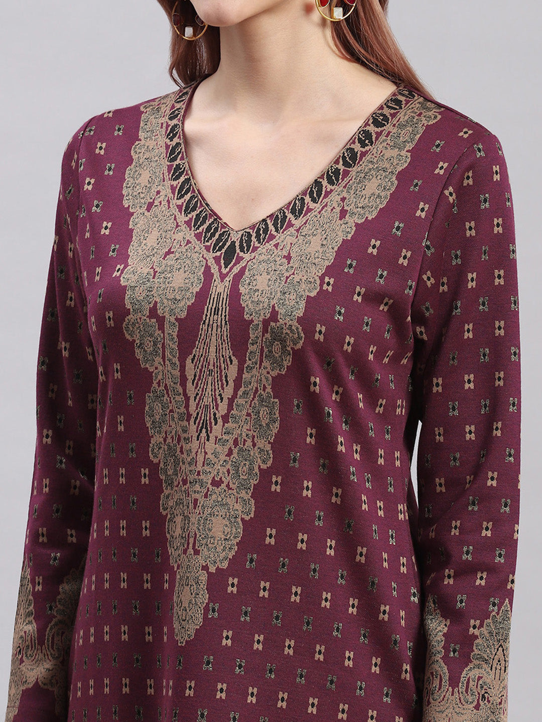Women Maroon Printed V Neck Full Sleeve Kurtis