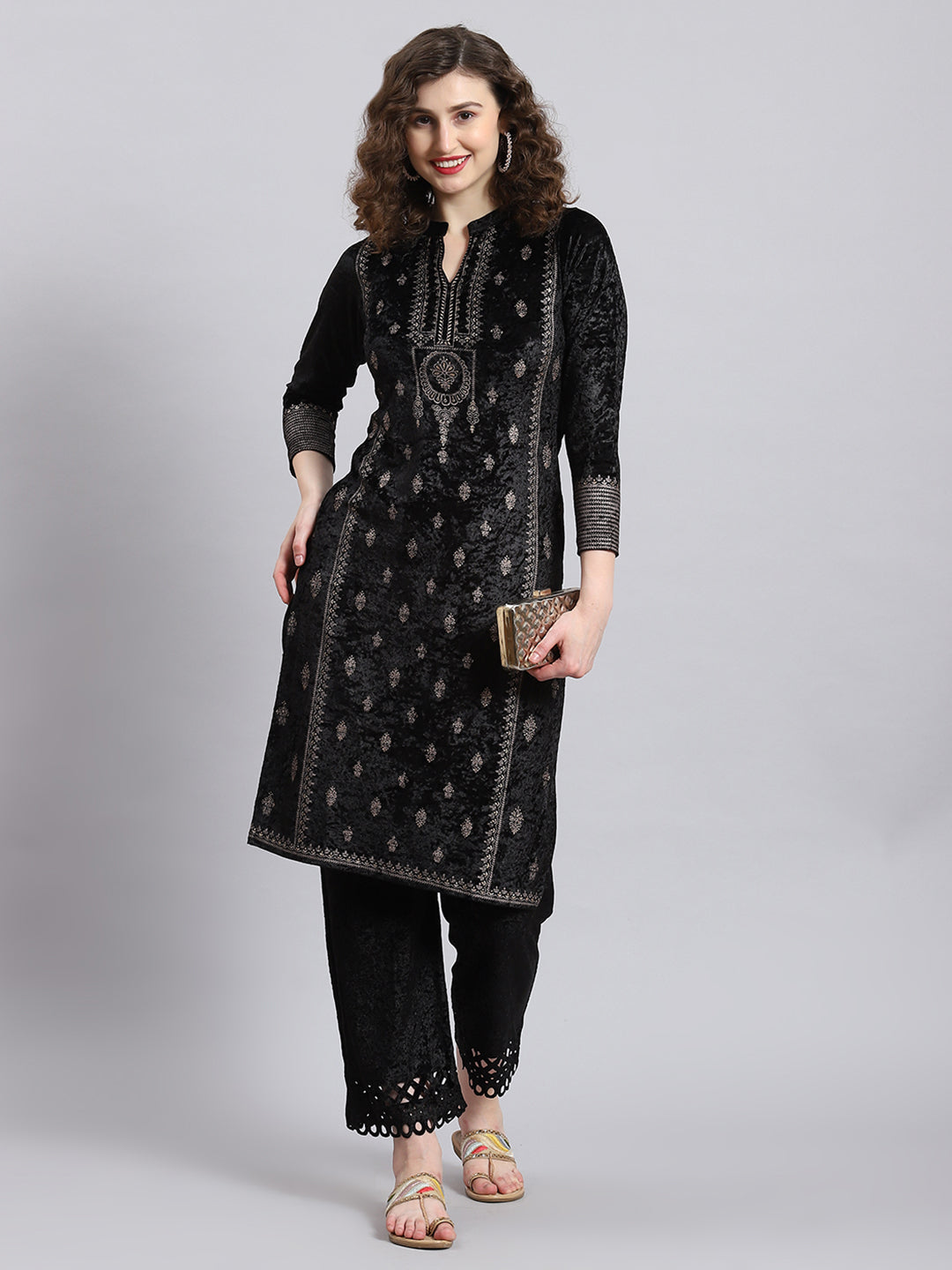 Women Black Solid Mandarin Collar Full Sleeve Kurtis Set