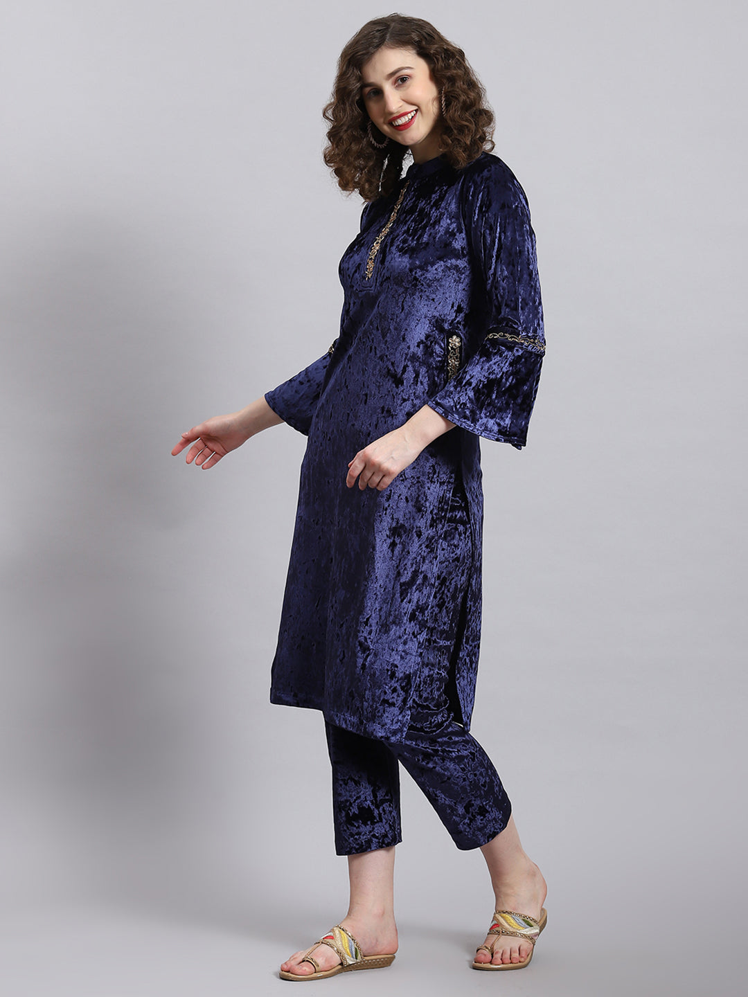 Women Navy Blue Solid Mock Collar Full Sleeve Kurtis Set