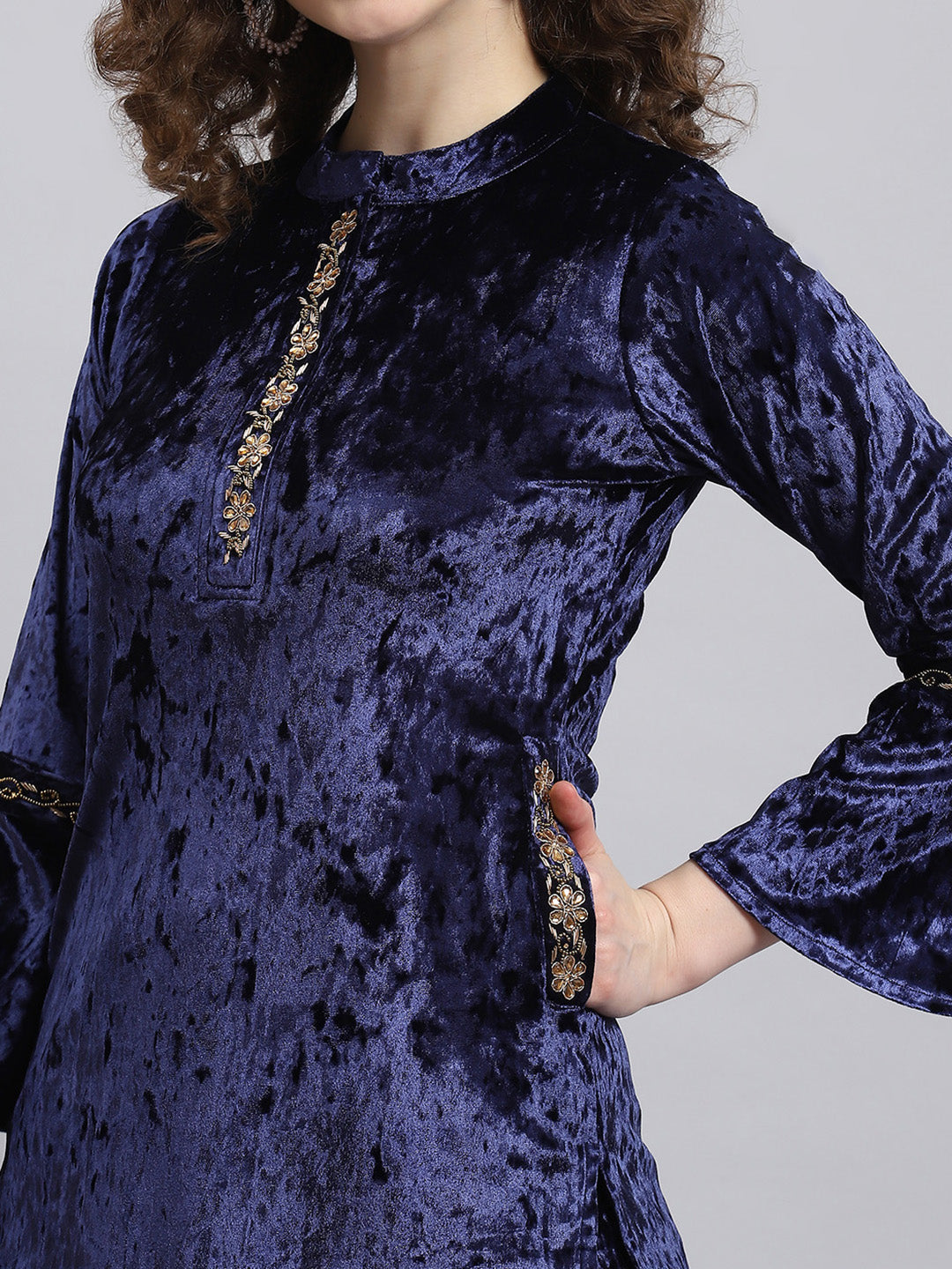 Women Navy Blue Solid Mock Collar Full Sleeve Kurtis Set
