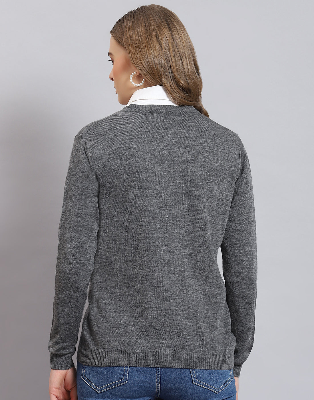 Women Grey Self Design V Neck Full Sleeve Cardigan