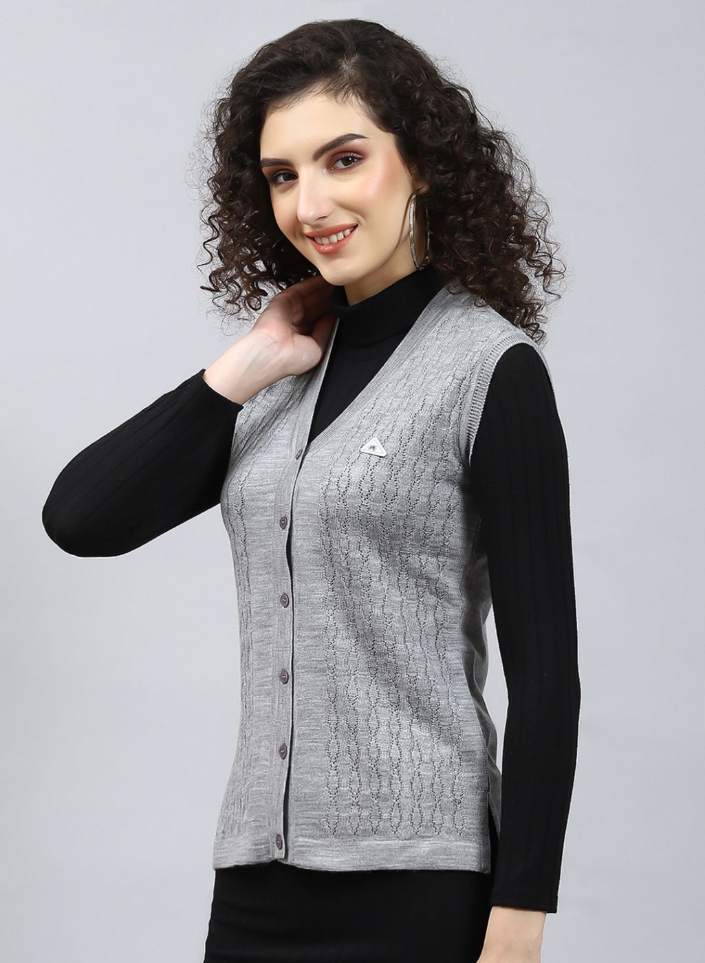 Women Grey Self Design Wool blend Cardigan