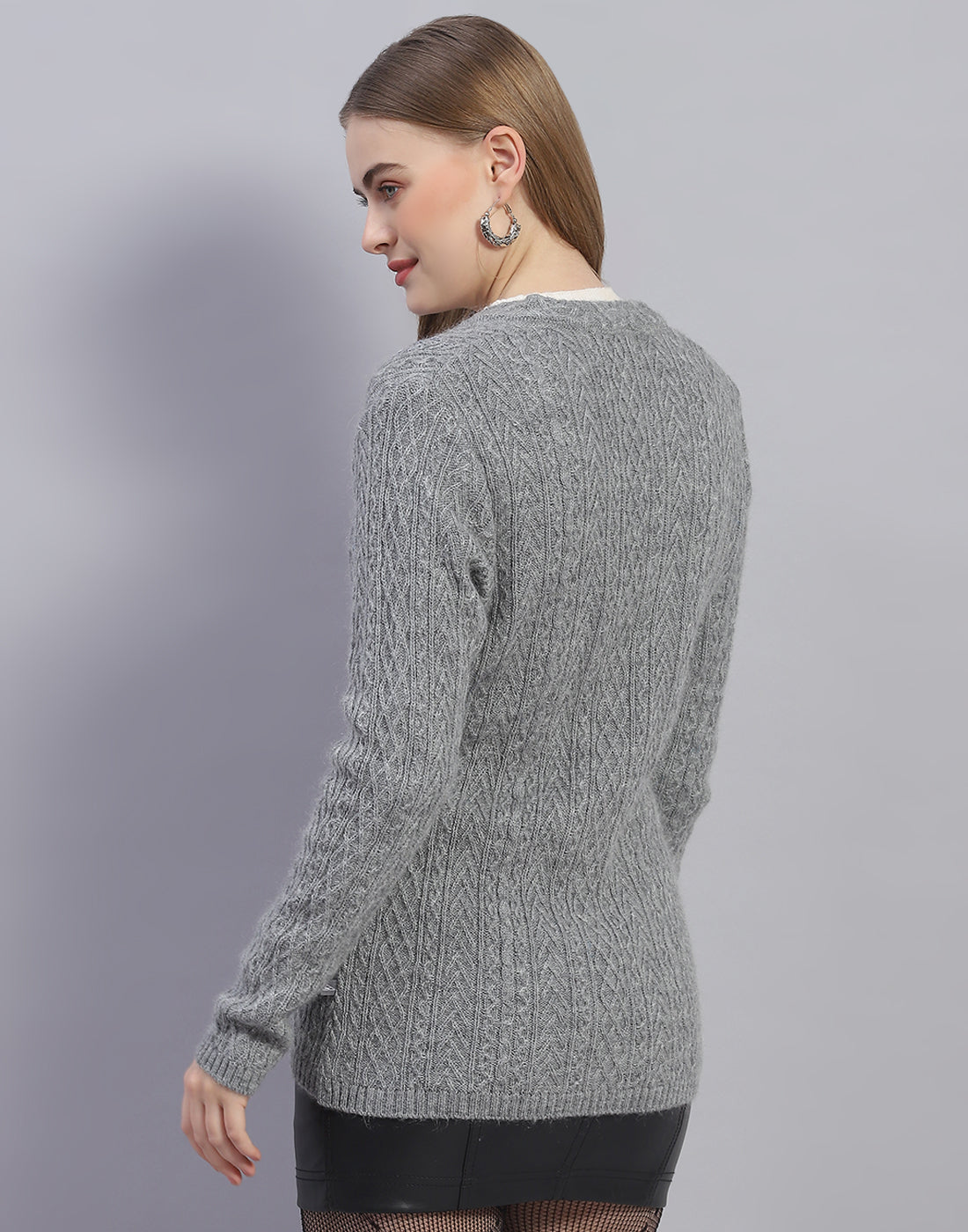 Women Grey Solid V Neck Full Sleeve Cardigan