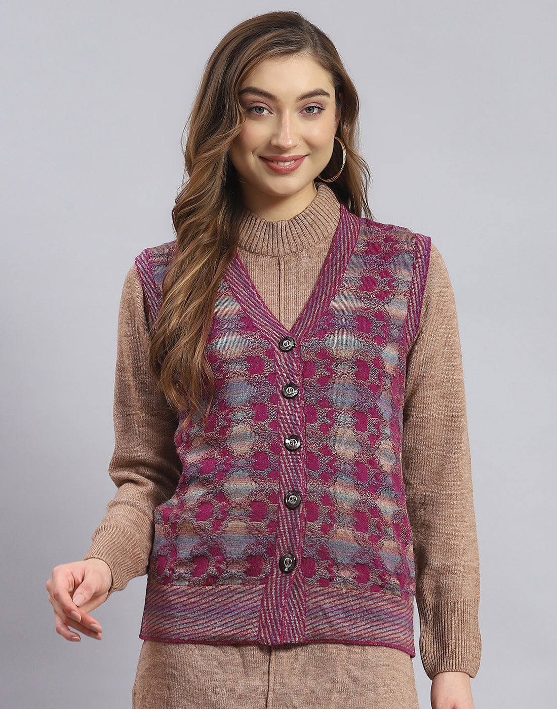 Women Pink Self Design V Neck Sleeveless Sweater