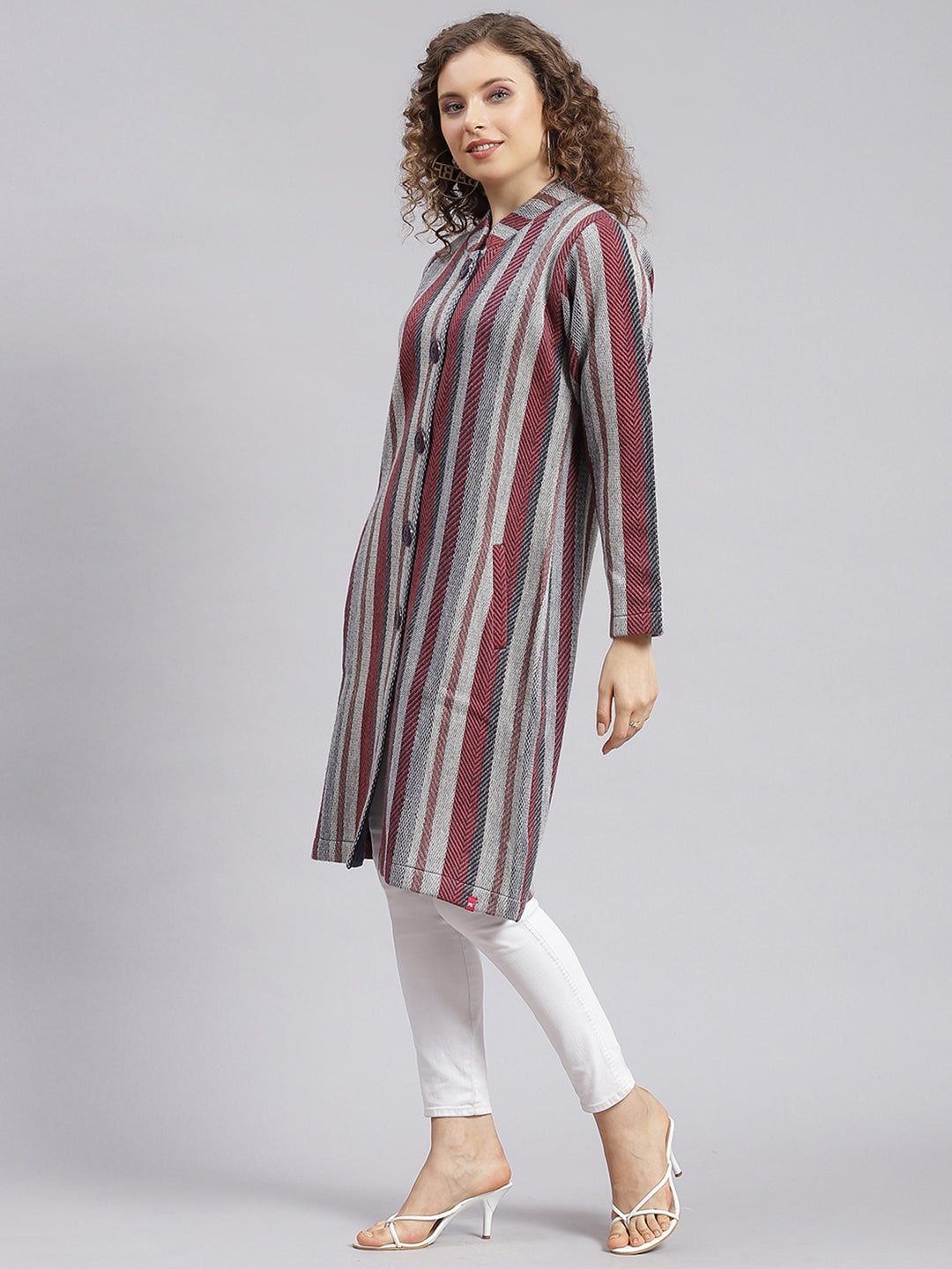 Women Multicolor Self Design Wool blend Knitted Coat