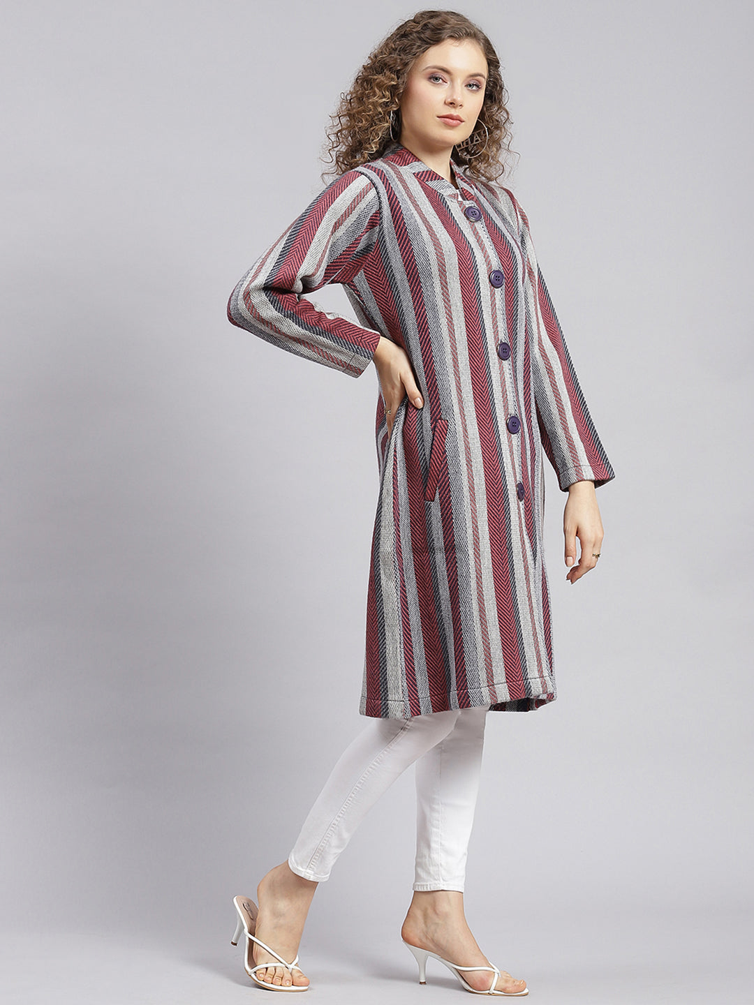 Women Multicolor Self Design Wool blend Knitted Coat