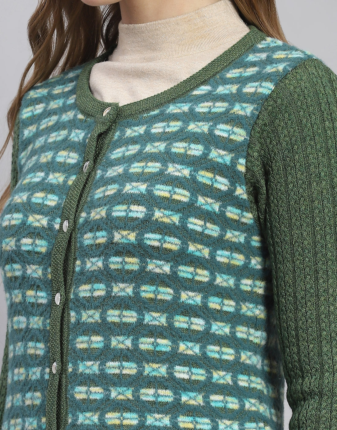 Women Green Self Design Round Neck Full Sleeve Cardigan