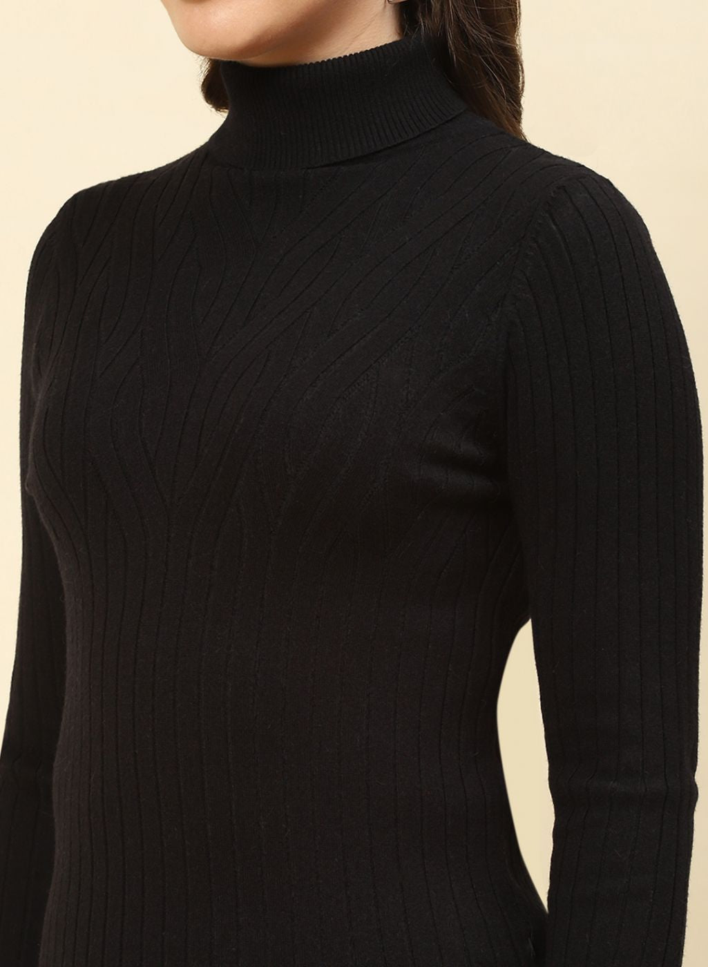 Women Black Self Design Blend wool Winter Top