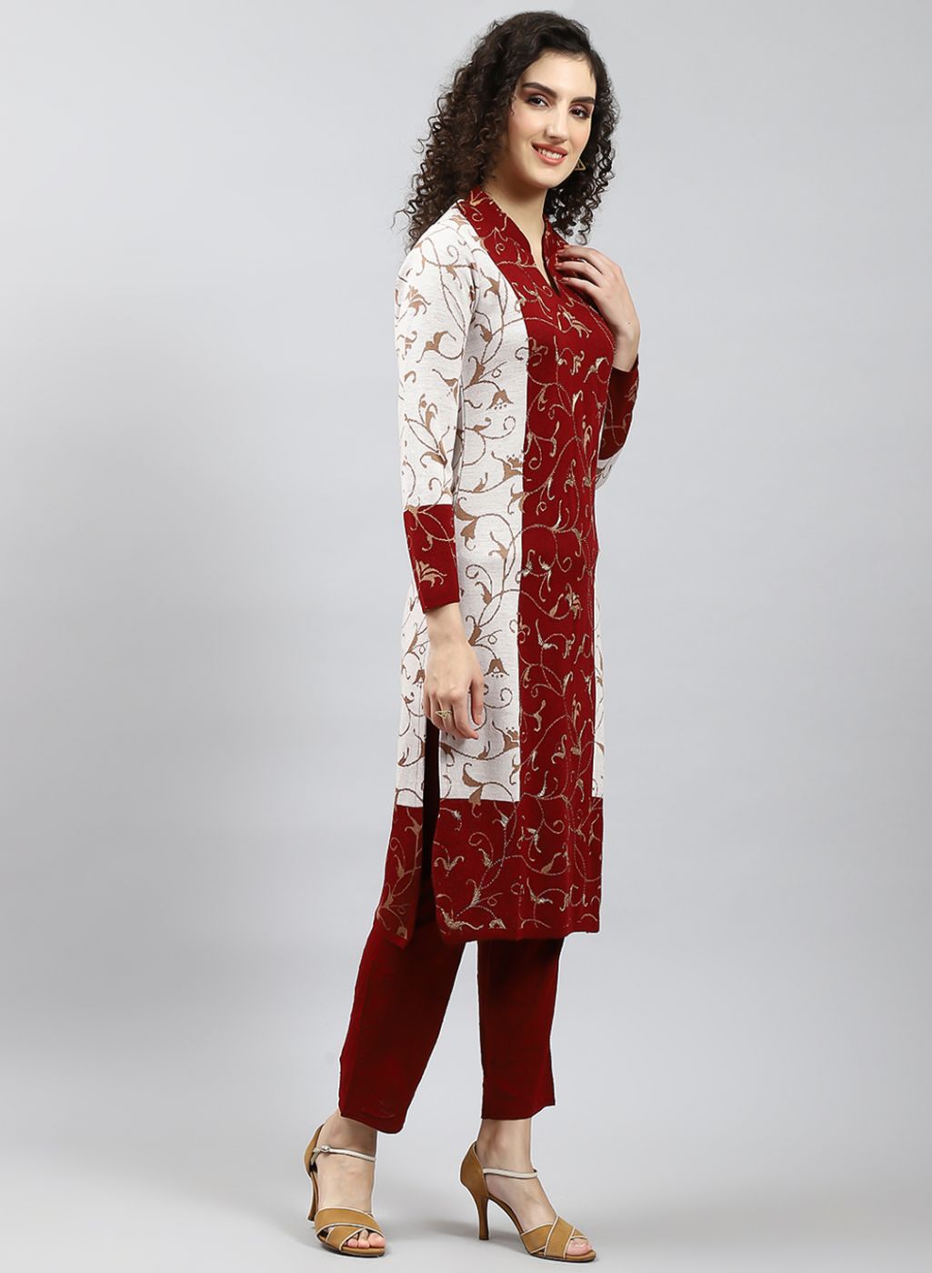 Women Red Self Design Kurti+Lower Set for Winter