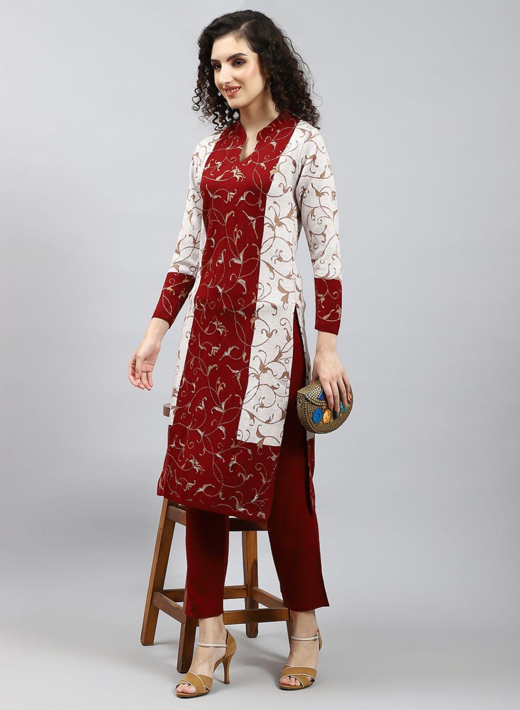 Women Red Self Design Kurti+Lower Set for Winter