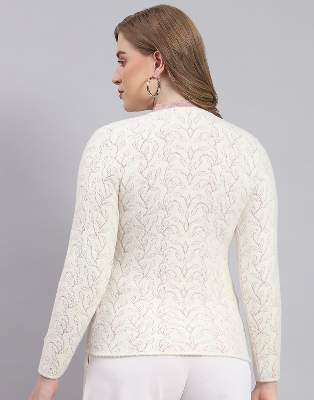 Women Off White Self Design V Neck Full Sleeve Sweater