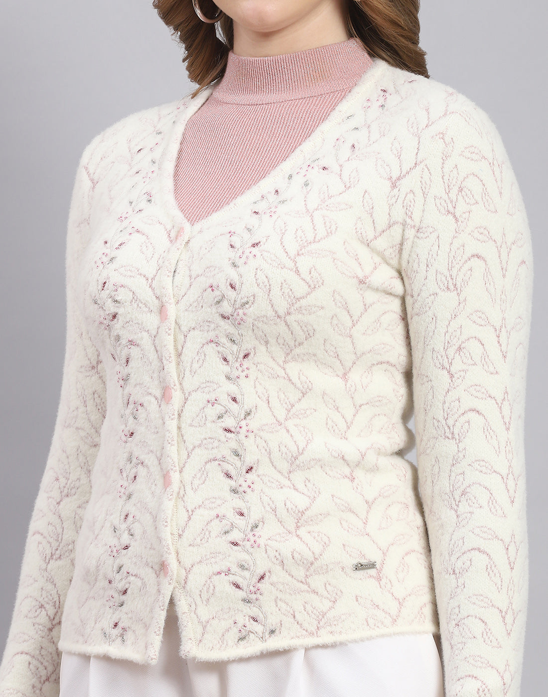 Women Off White Self Design V Neck Full Sleeve Sweater