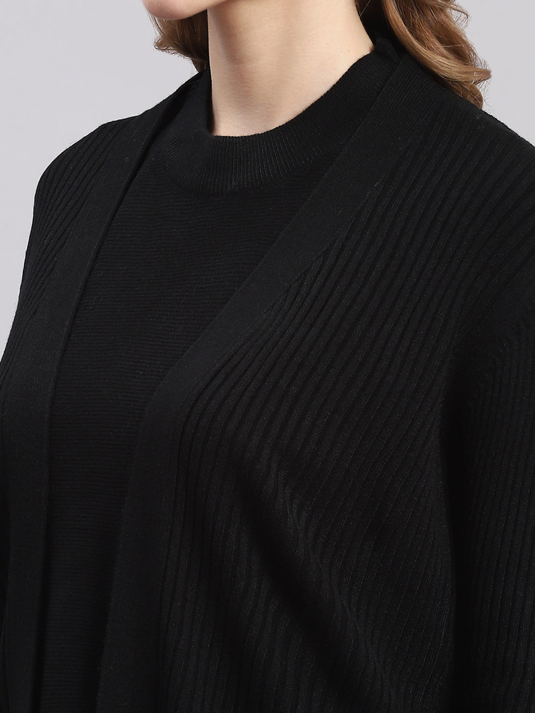 Women Black Self Design Round Neck Full Sleeve Cords Set