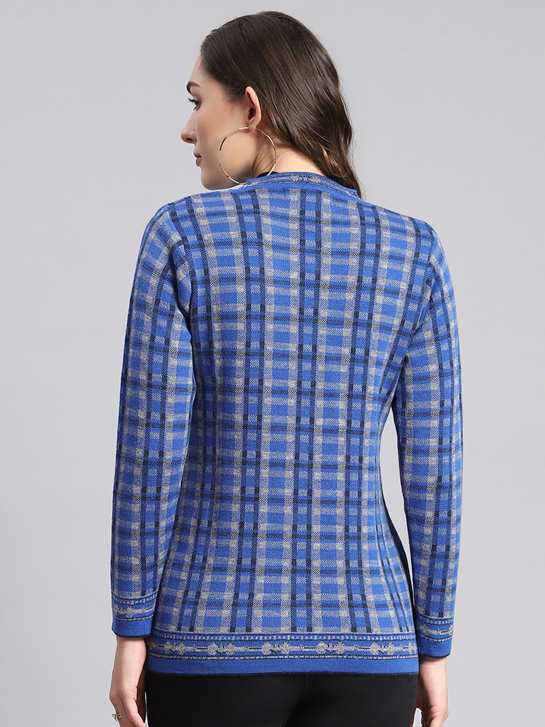 Women Blue Check Round Neck Full Sleeve Cardigans