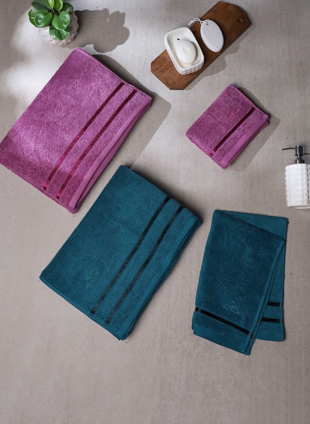 Purple & Teal Blue Cotton 525 GSM Towel Set Pack of 4 (2 Bath & 2 Hand Towels)