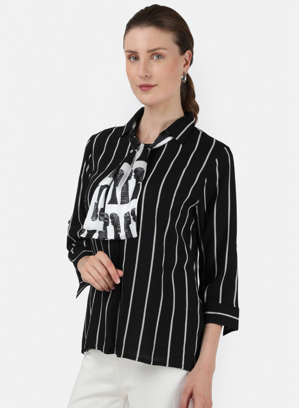 Womens Black & White Printed Top