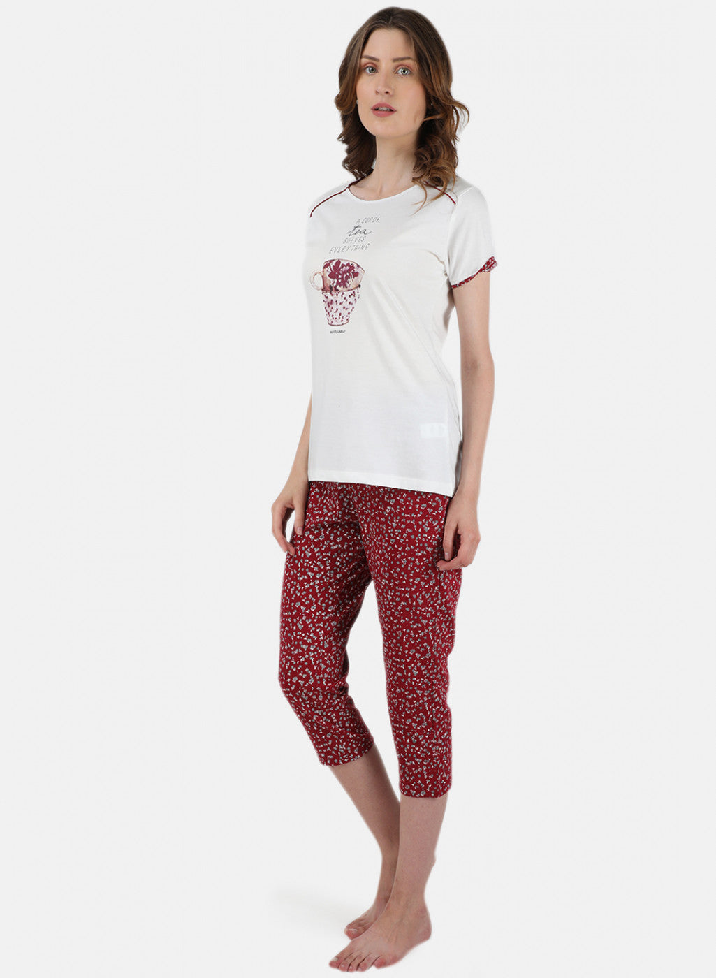 Womens Off White & Maroon Printed Capri Set