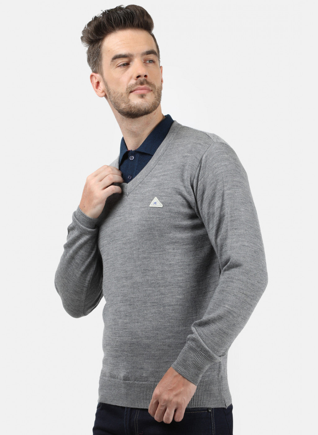 Men Grey Solid Pullover