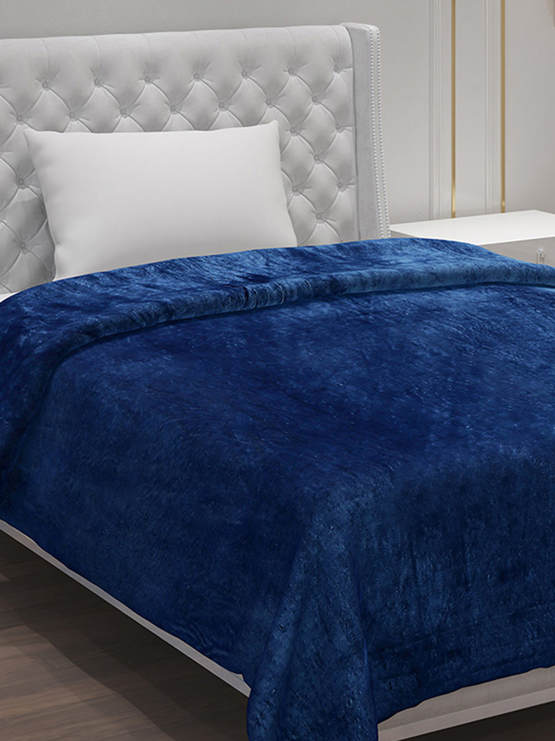 Solid Polyester Single Bed Blanket for AC Room