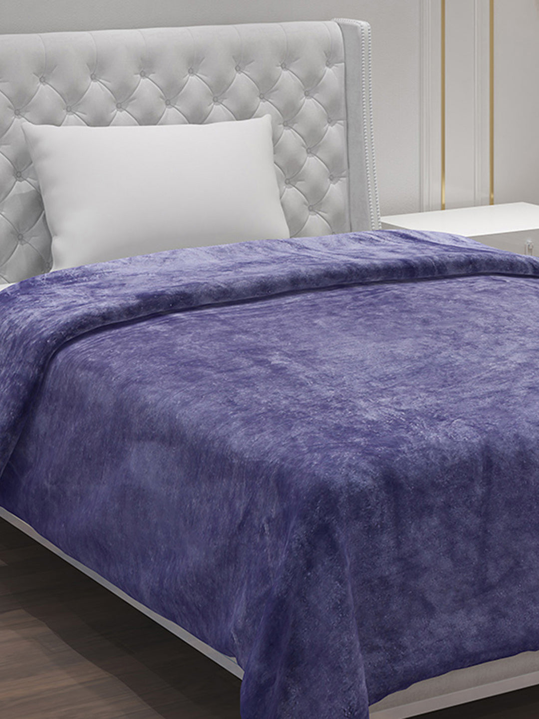 Solid 100% Polyester Single Bed Blanket for AC Room