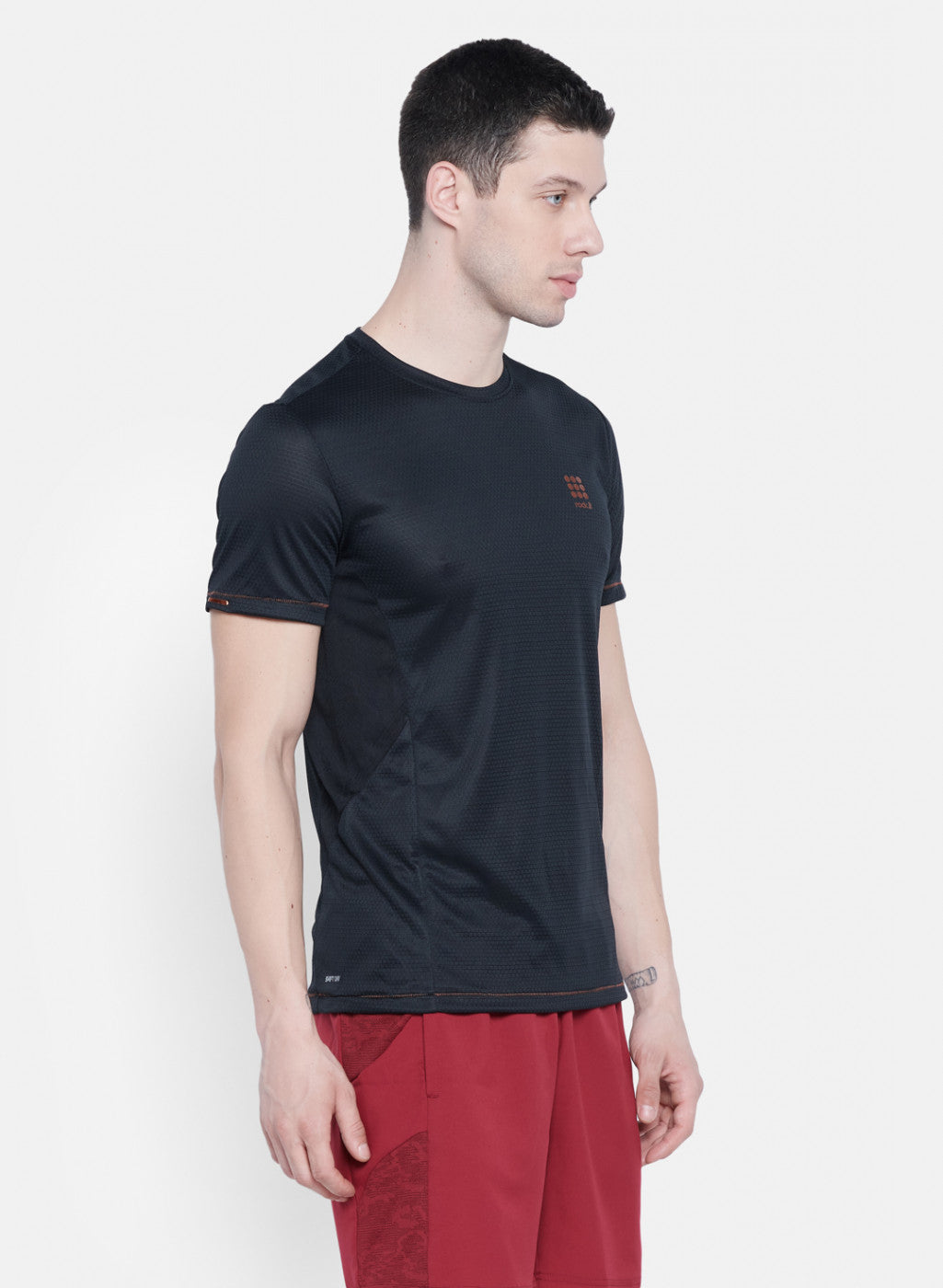 Rock.it Men Black Self Design T-Shirt