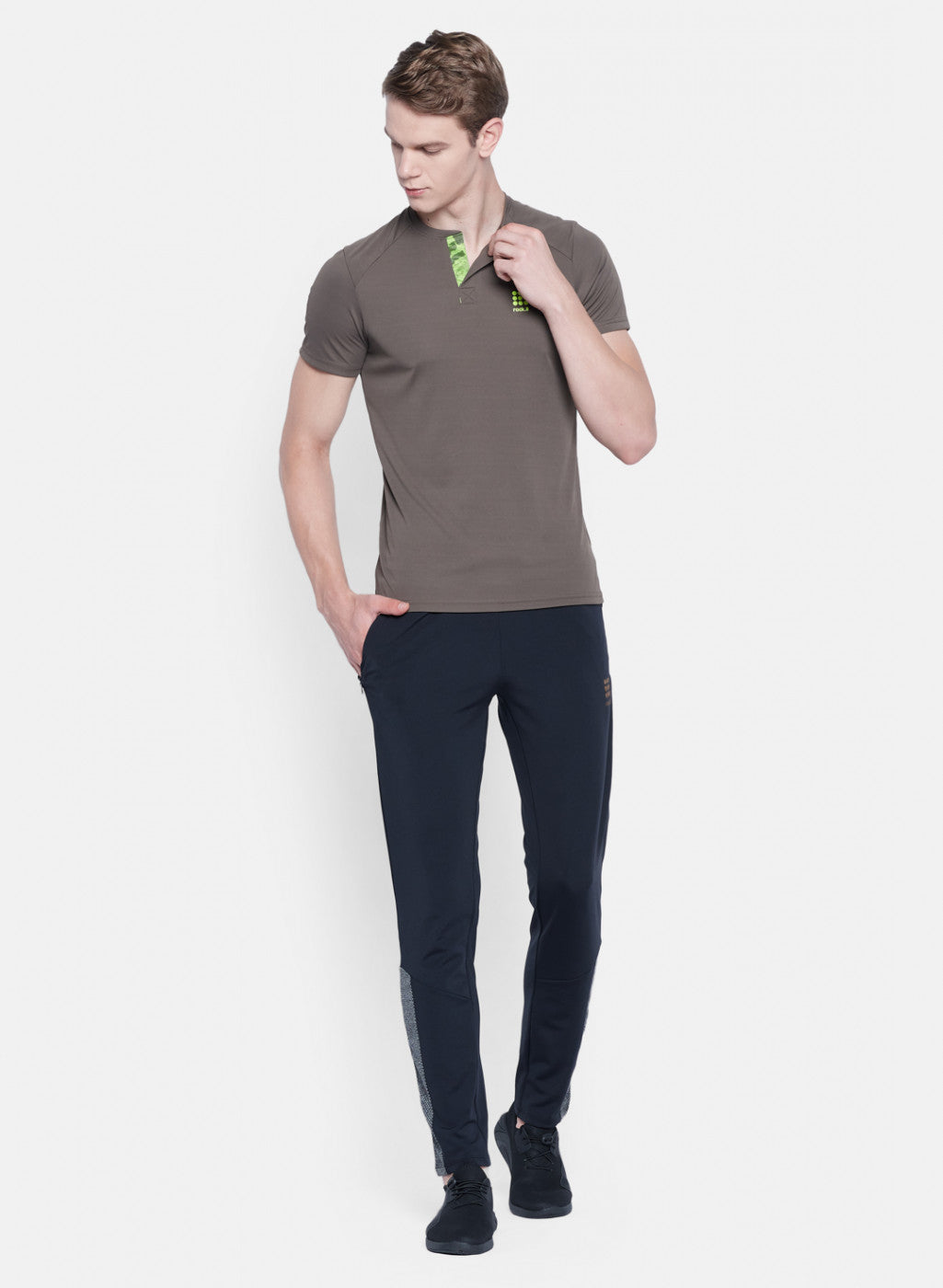 Rock.it Men Brown Plain T-Shirt