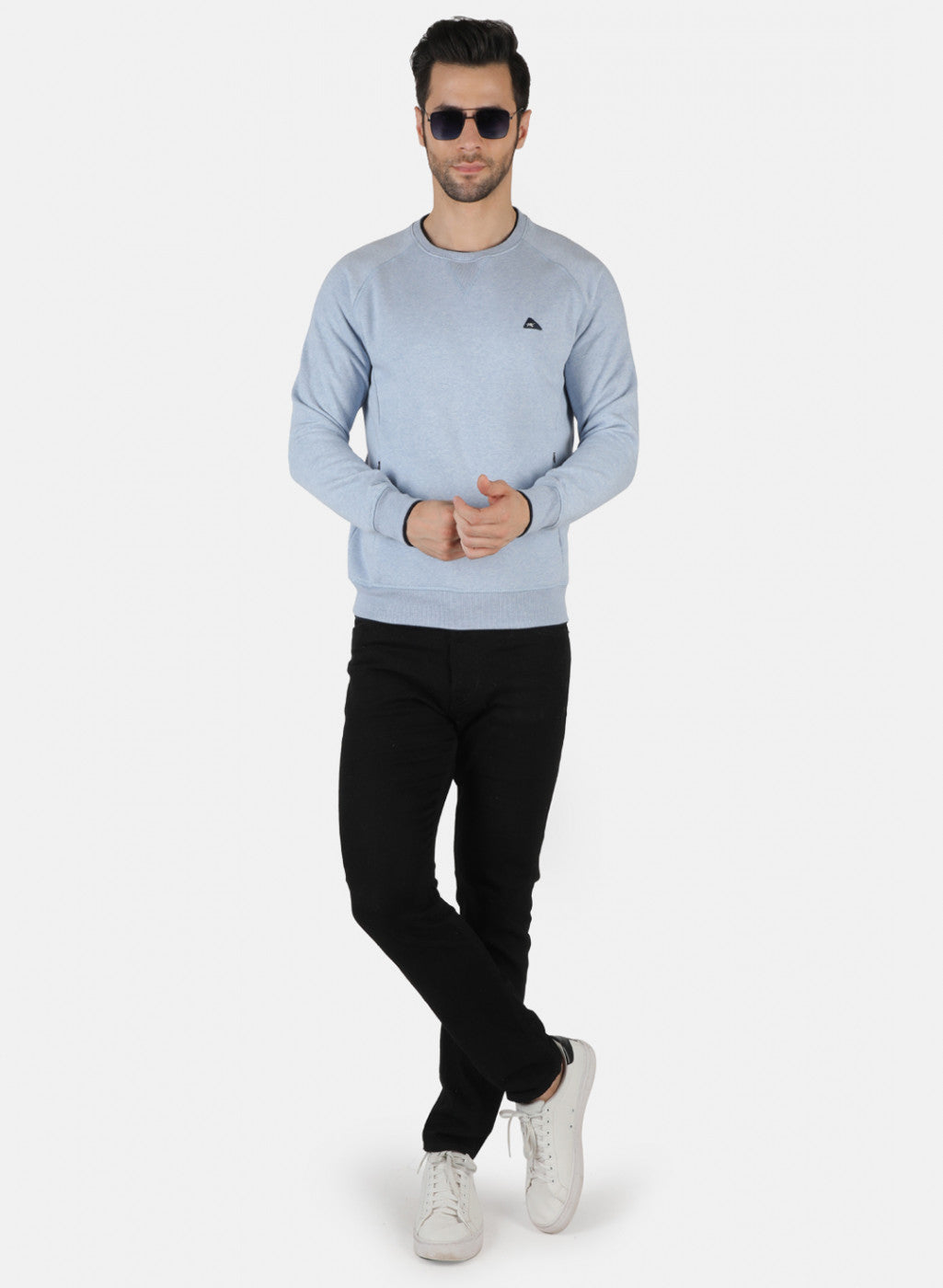 Men Blue Solid T-Shirt