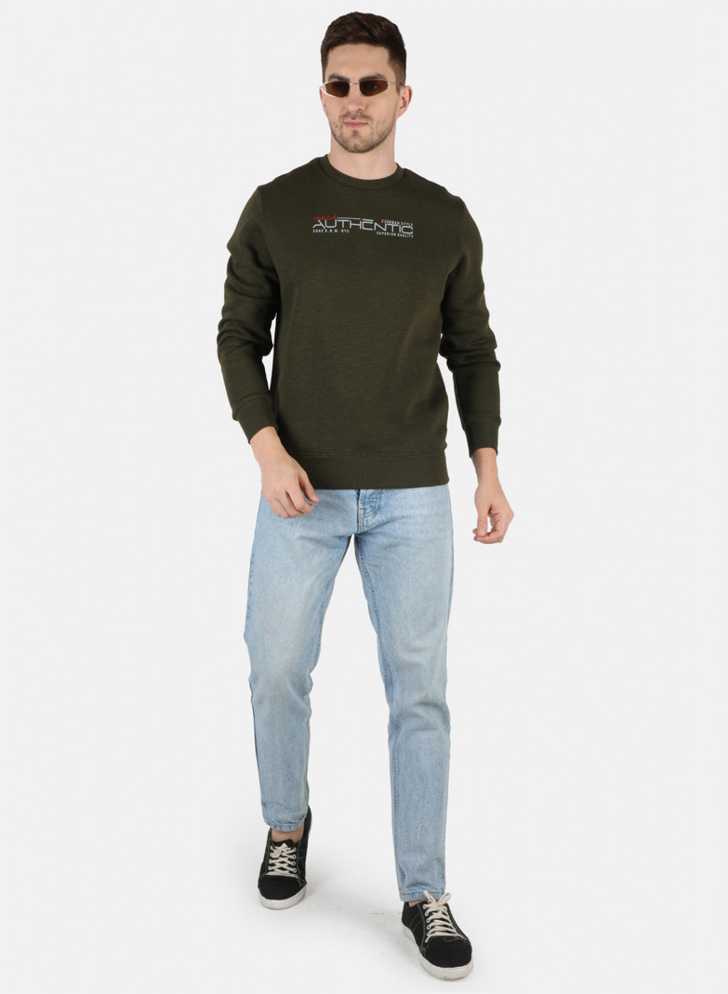 Men Olive Solid T-Shirt