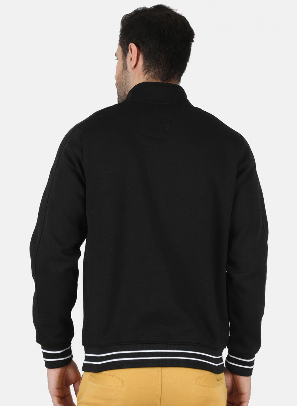 Men Black Solid Sweatshirt