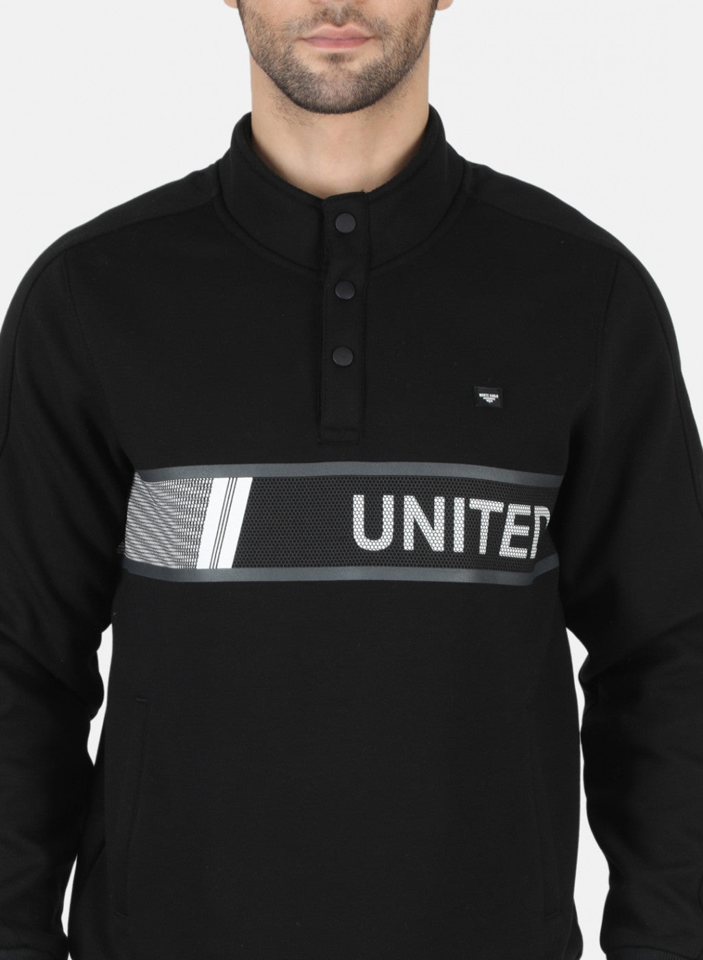 Men Black Solid Sweatshirt