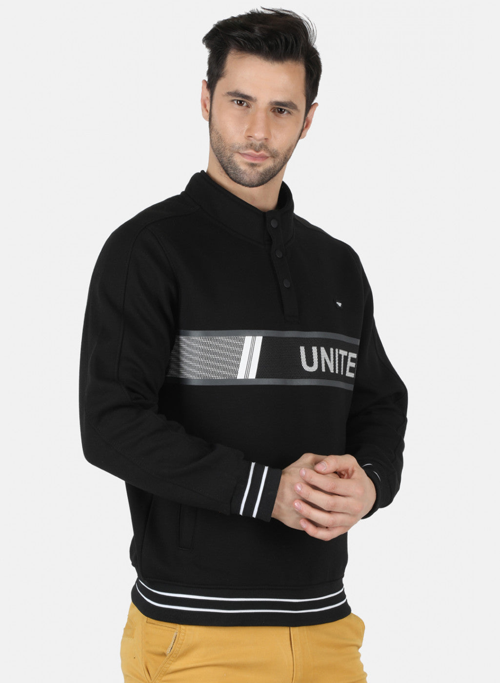 Men Black Solid Sweatshirt