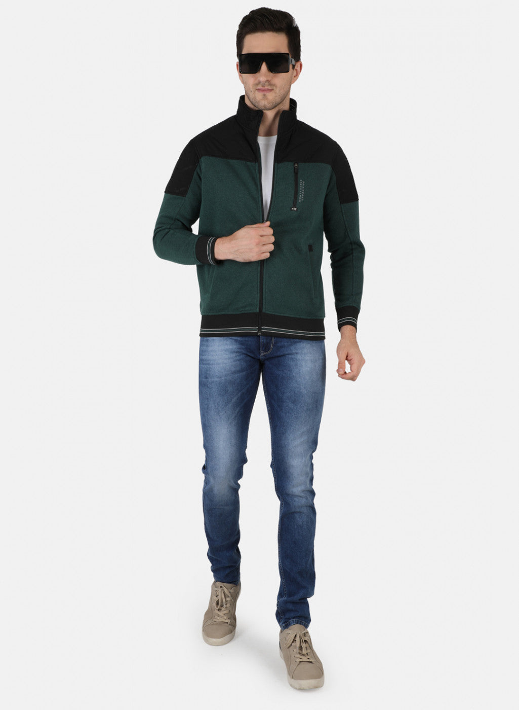 Men Green Solid Sweatshirt