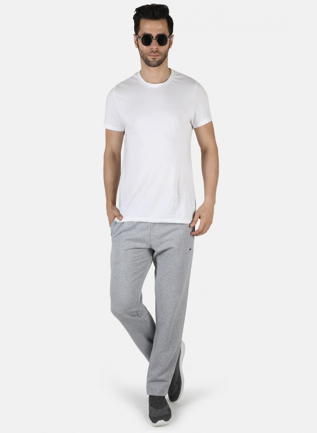 Men Grey Solid Winter Lower