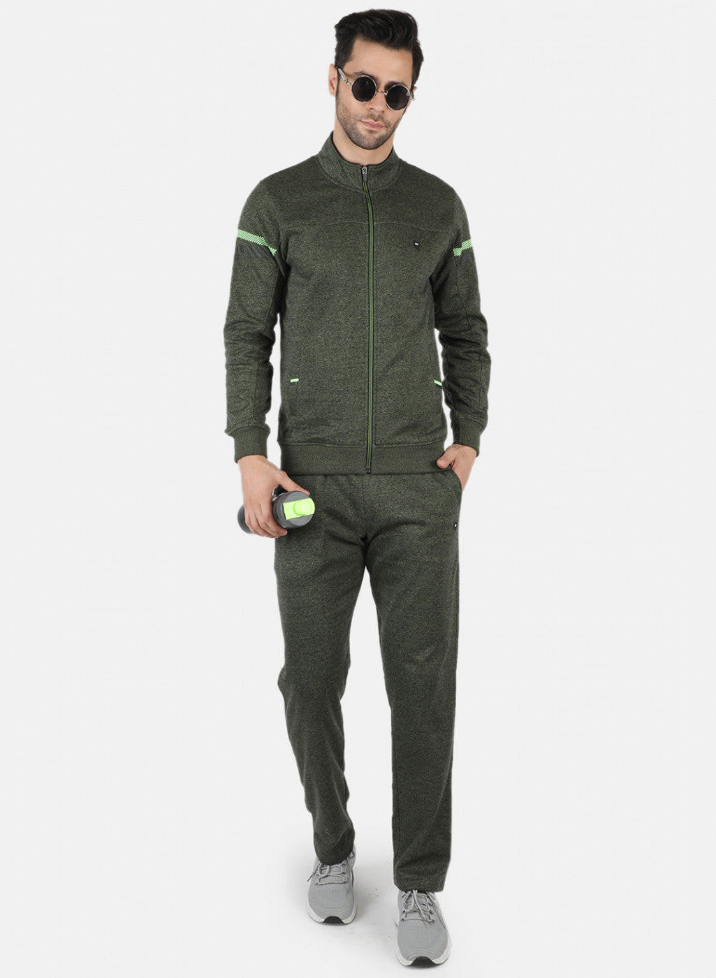 Men Green Solid Tracksuit