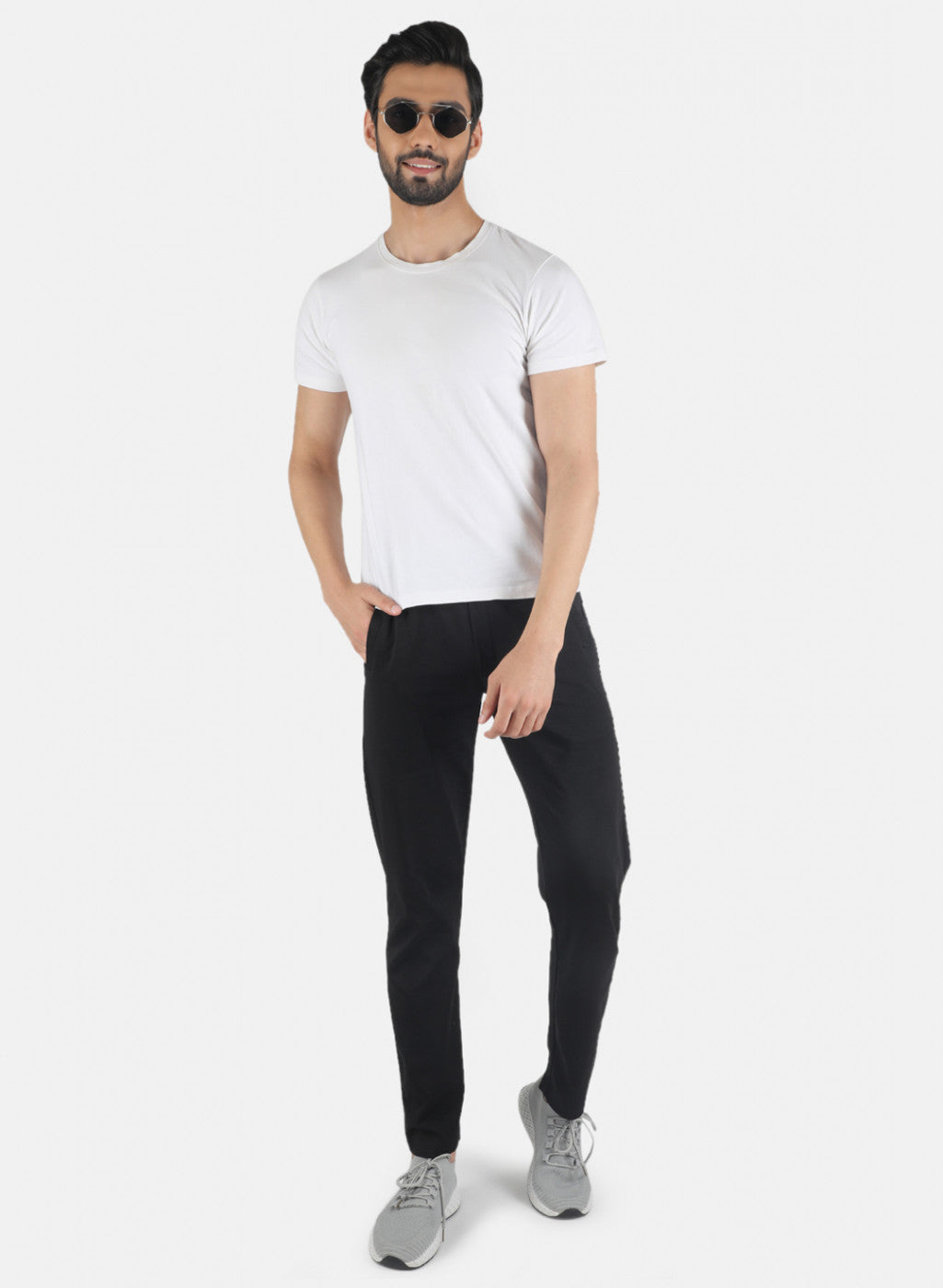 Men Black Solid Winter Lower