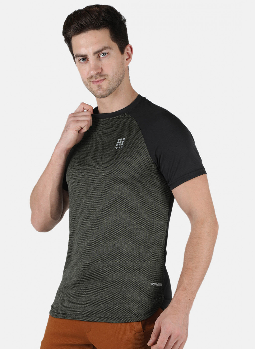 Rock.it Men Olive Self Design Round Neck T-Shirt