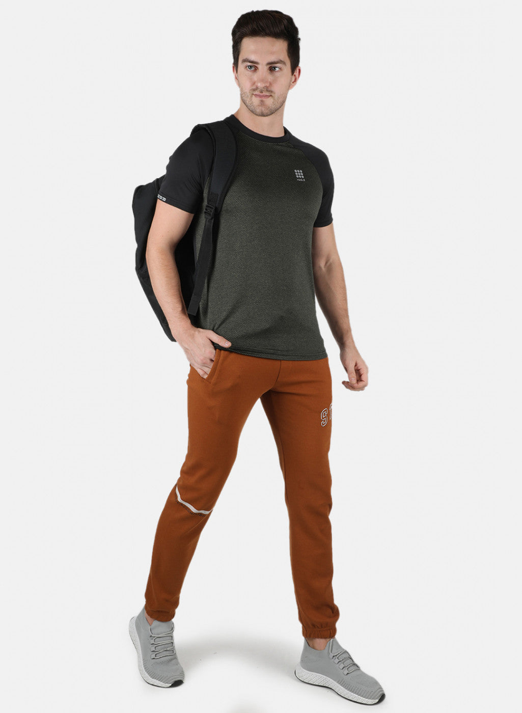 Rock.it Men Olive Self Design Round Neck T-Shirt