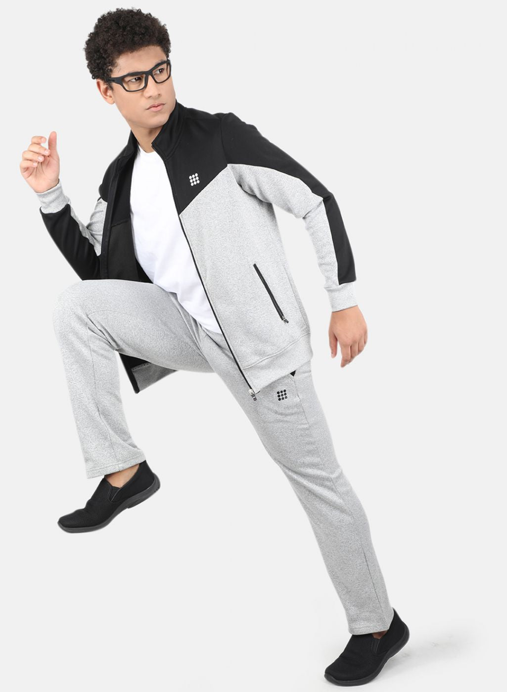 Rock.it Men Grey Solid Tracksuit