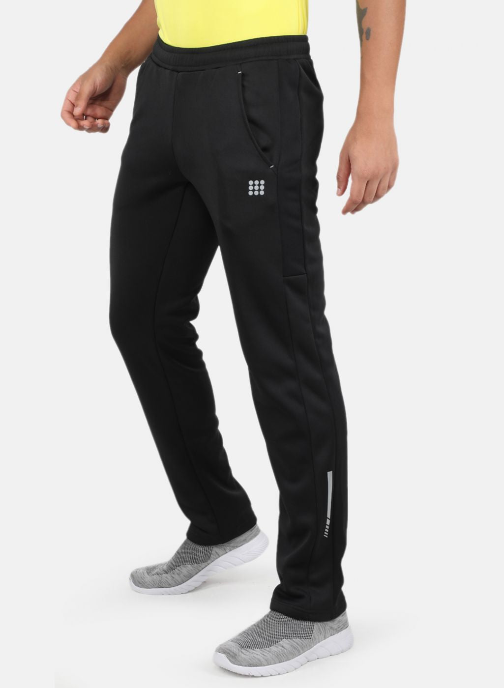Rock.it Men Black Smart Fit Track Pant