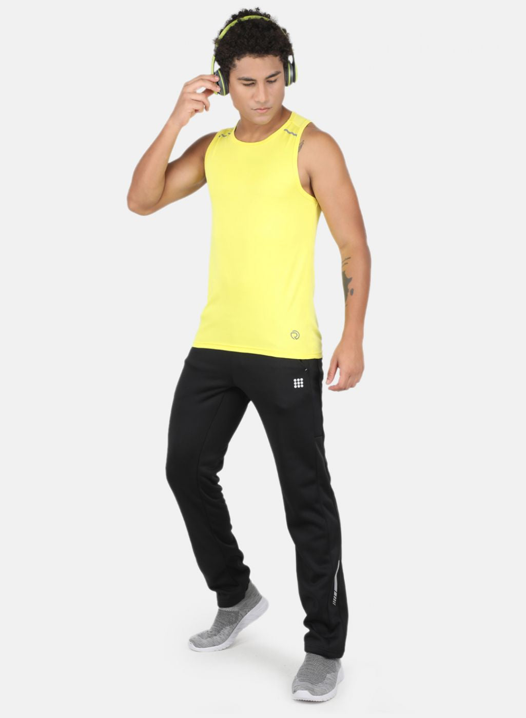 Rock.it Men Black Smart Fit Track Pant