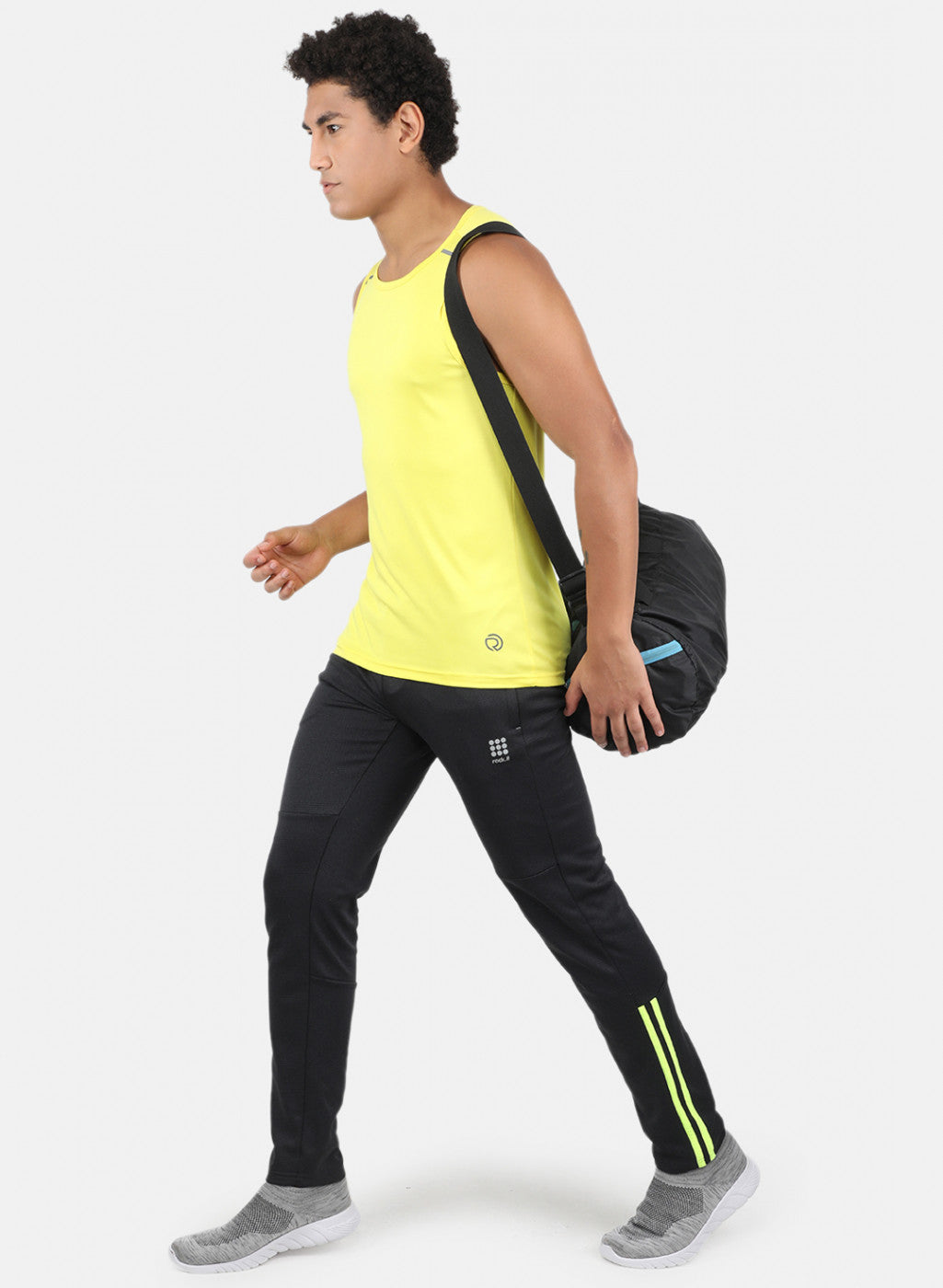 Rock.it Men Black Solid Trackpant