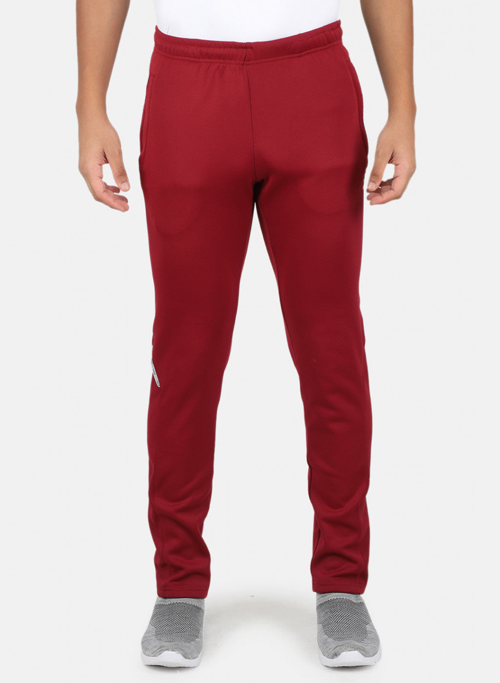 Rock.it Men Maroon Solid Trackpant