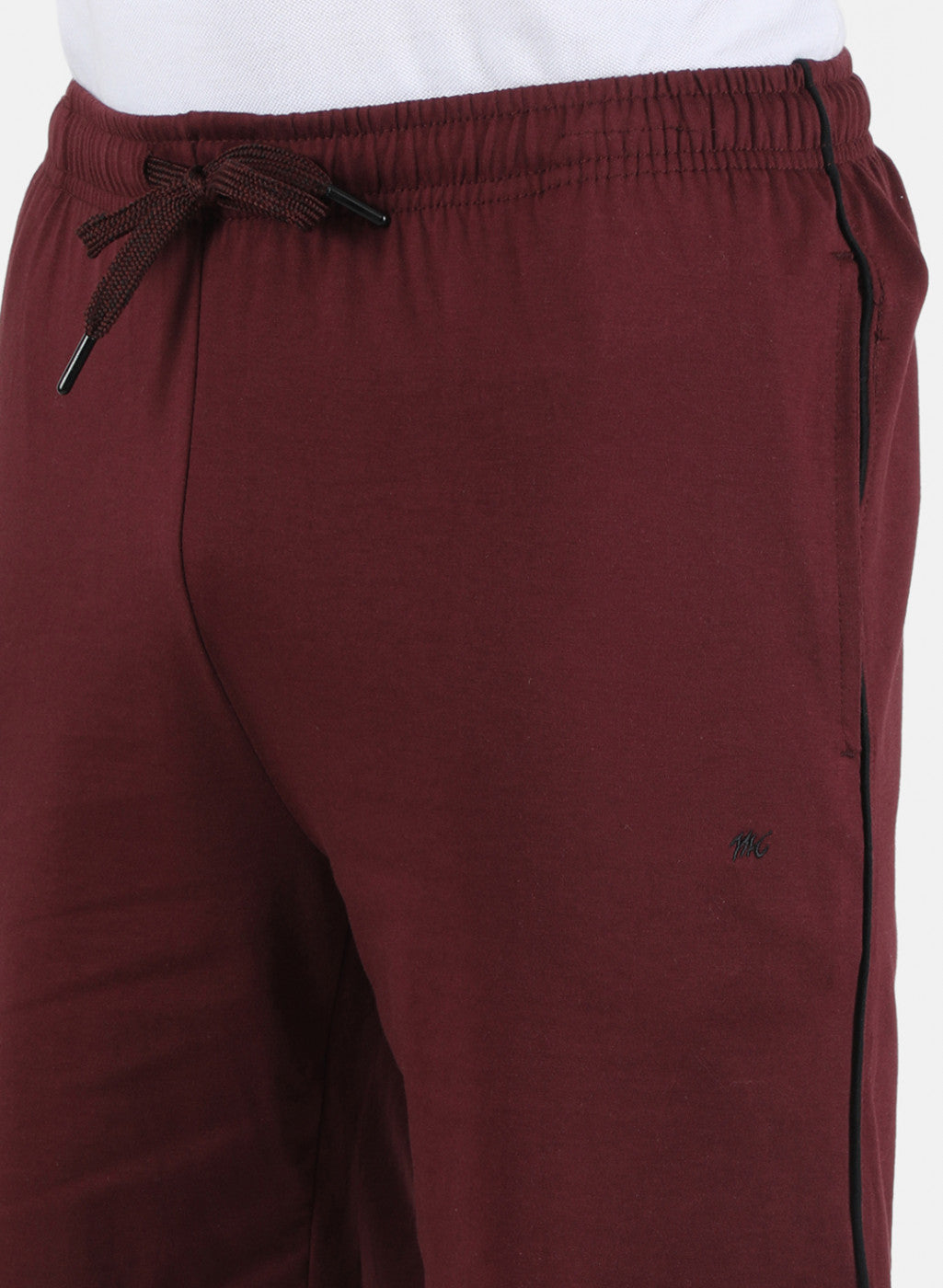 Men Maroon Plain Bermuda